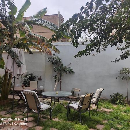 Cozy Apartamento En Ruzafa Para 2-4 Personas Con Aire Acondicionado Y Salida Directa A Terraza Valenza Esterno foto