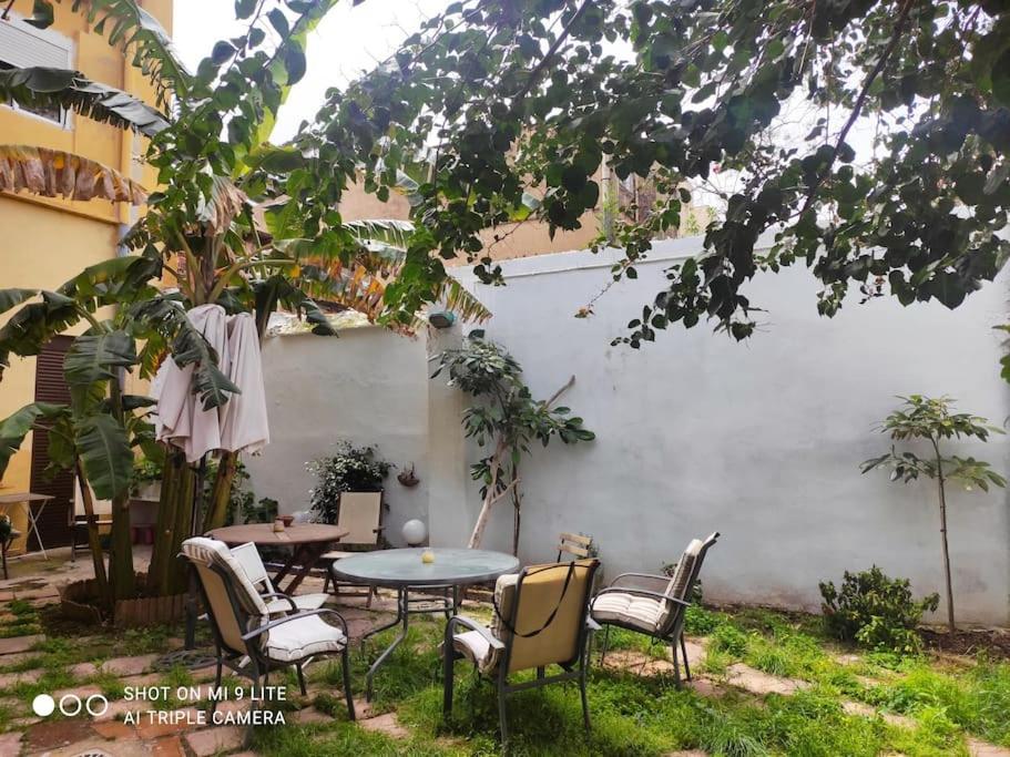 Cozy Apartamento En Ruzafa Para 2-4 Personas Con Aire Acondicionado Y Salida Directa A Terraza Valenza Esterno foto