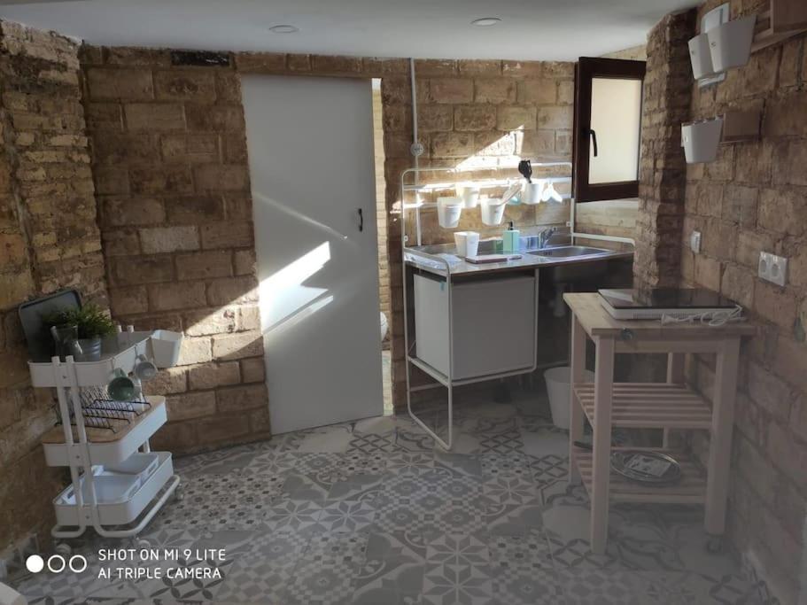 Cozy Apartamento En Ruzafa Para 2-4 Personas Con Aire Acondicionado Y Salida Directa A Terraza Valenza Esterno foto